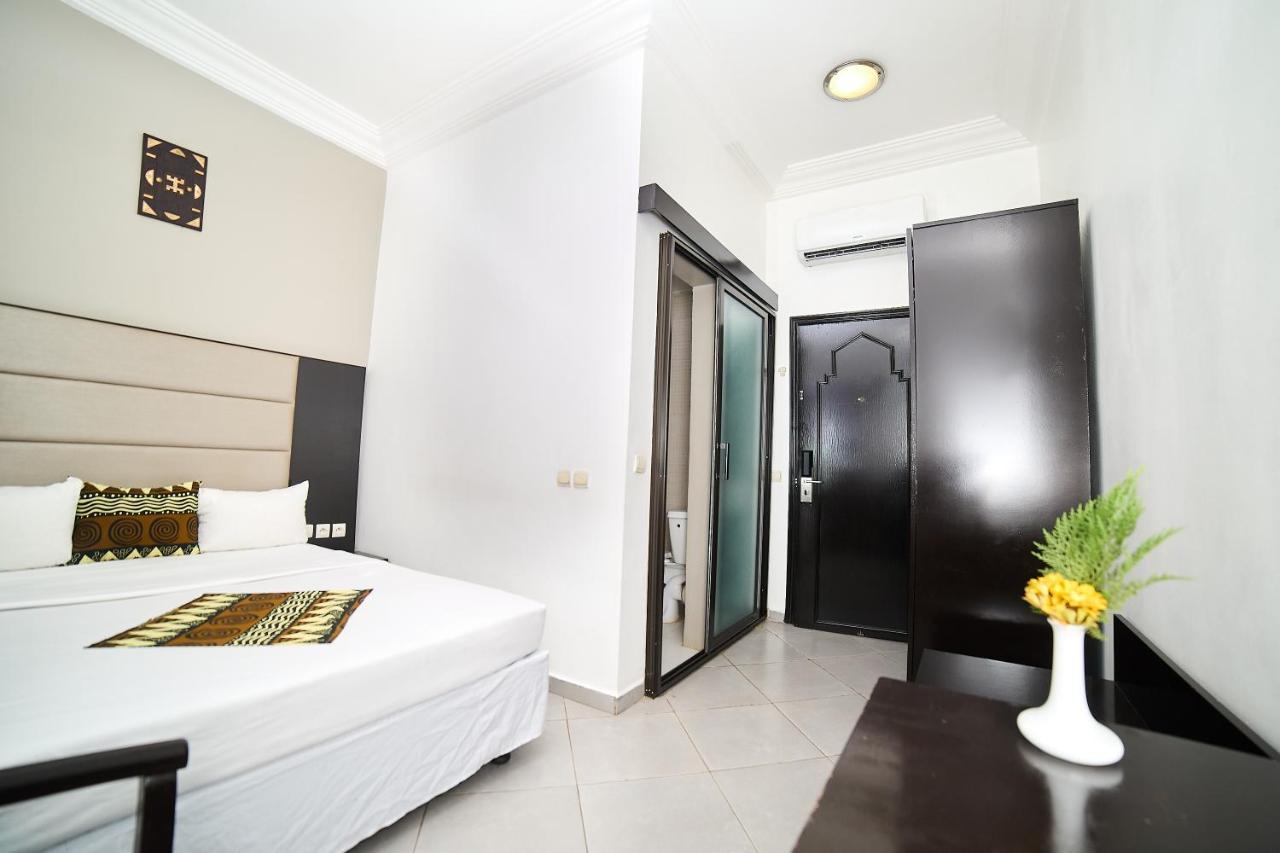 Dunia Hotel Bamako Centre Dış mekan fotoğraf