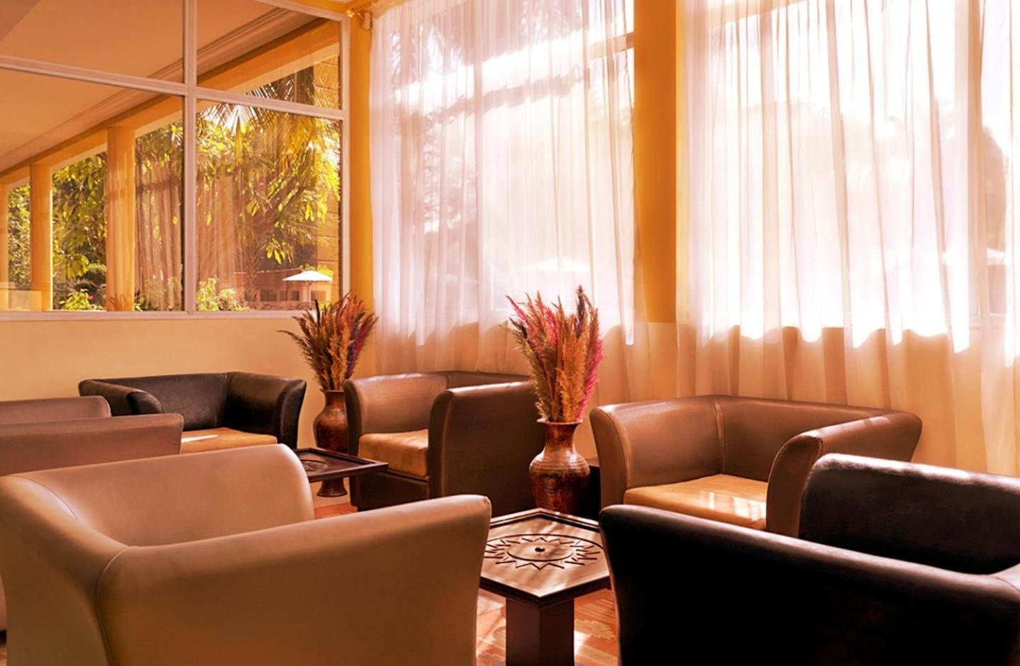 Dunia Hotel Bamako Centre Dış mekan fotoğraf