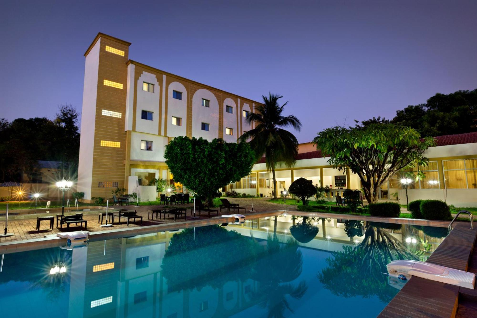 Dunia Hotel Bamako Centre Dış mekan fotoğraf